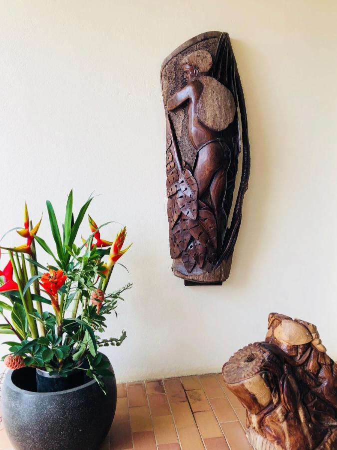 Hotel Santo Vanuatu Луганвил Екстериор снимка
