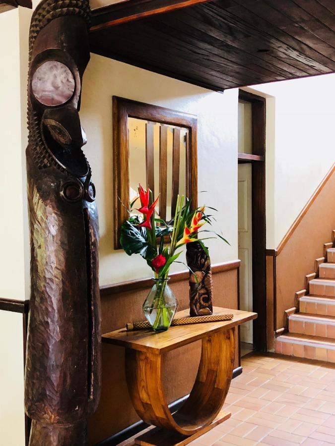 Hotel Santo Vanuatu Луганвил Екстериор снимка