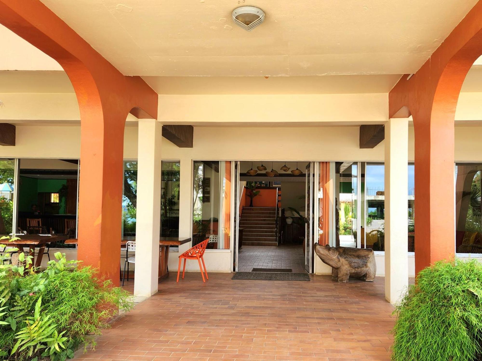 Hotel Santo Vanuatu Луганвил Екстериор снимка