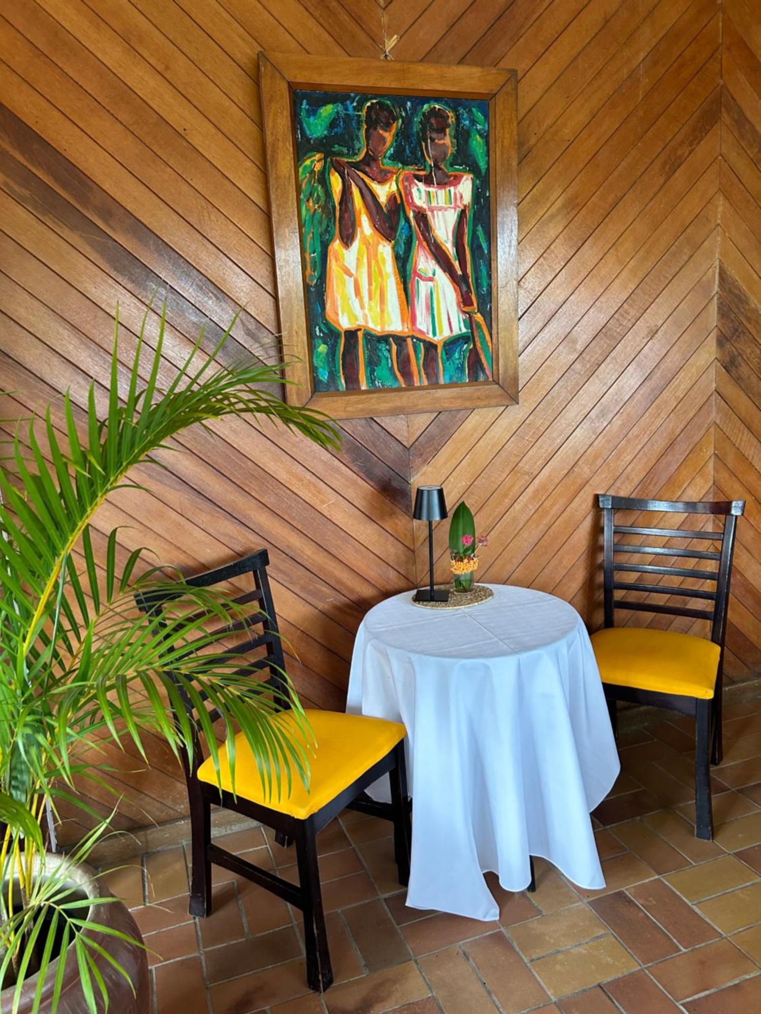 Hotel Santo Vanuatu Луганвил Екстериор снимка