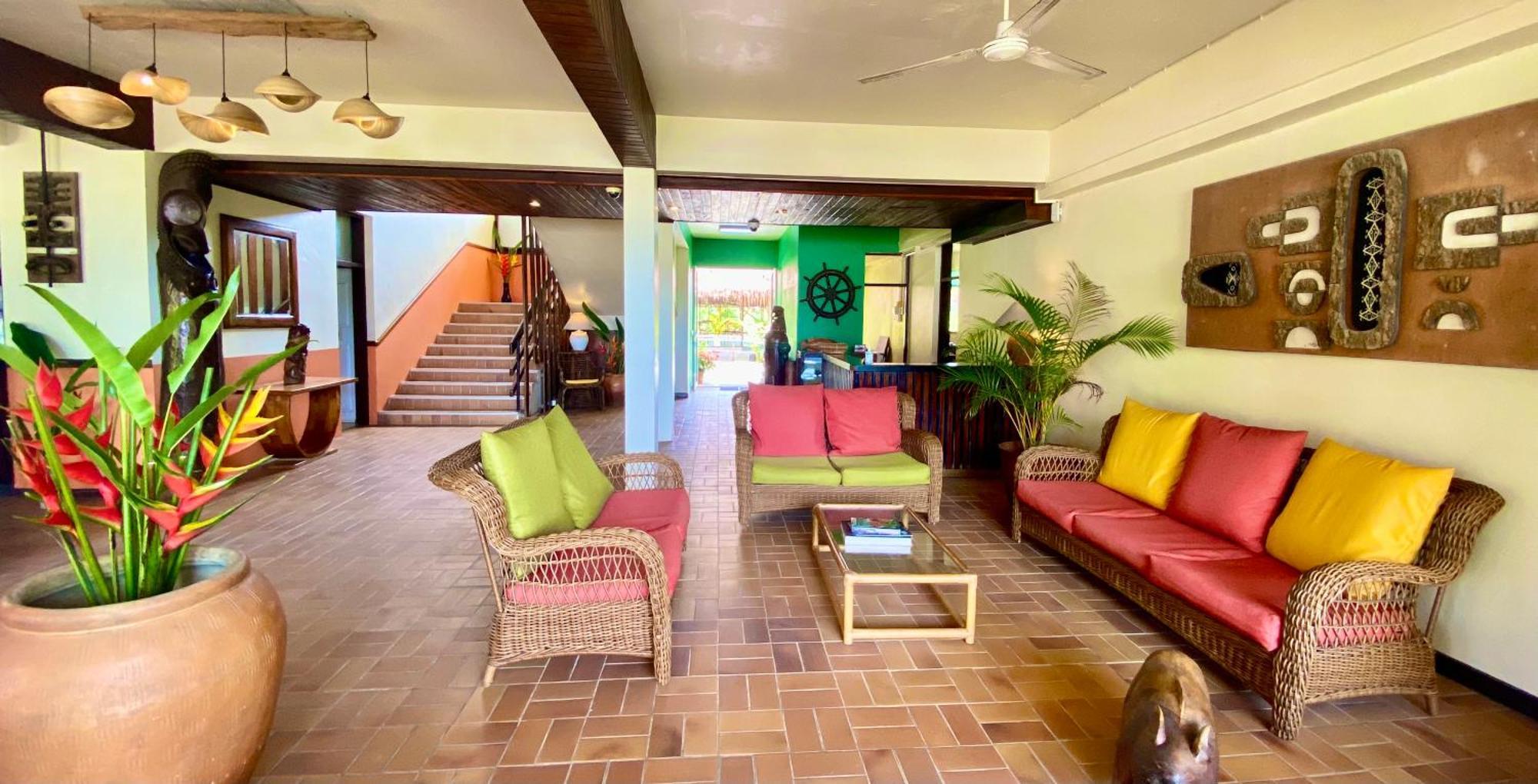 Hotel Santo Vanuatu Луганвил Екстериор снимка